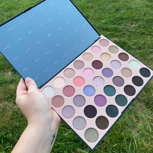 Morphe Other - SOLD NEW Morphe 35C Everyday Chic Artistry Palette